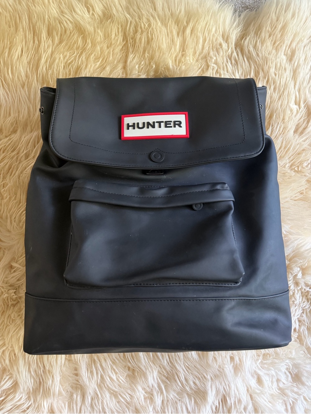 Hunter waterproof Black Backpack with Red Logo Accent - Picture 2 of 7